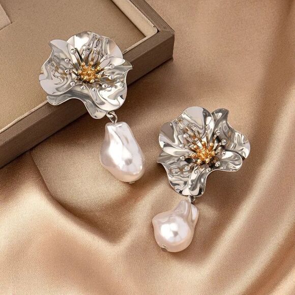 Floral Drop Earrings N1580 - Picture 1 of 3